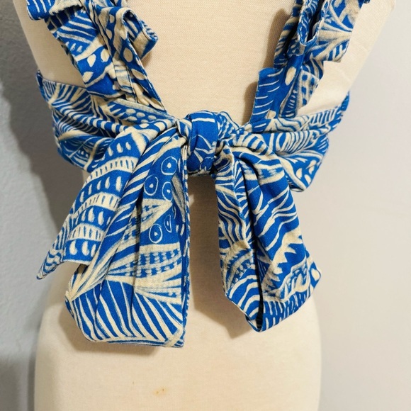 Ybara Women Blue and White Patterned Hawaiian Adjustable Back Bow Top Fits M-XL - Picture 7 of 11